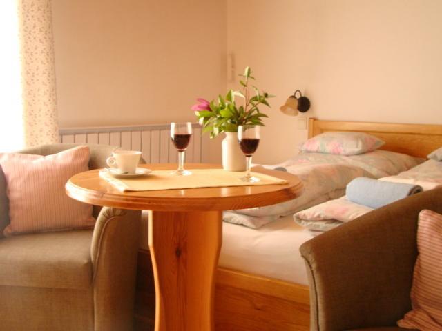 Virágoskert Apartman Hévíz Habitación foto