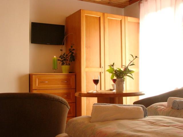 Virágoskert Apartman Hévíz Habitación foto