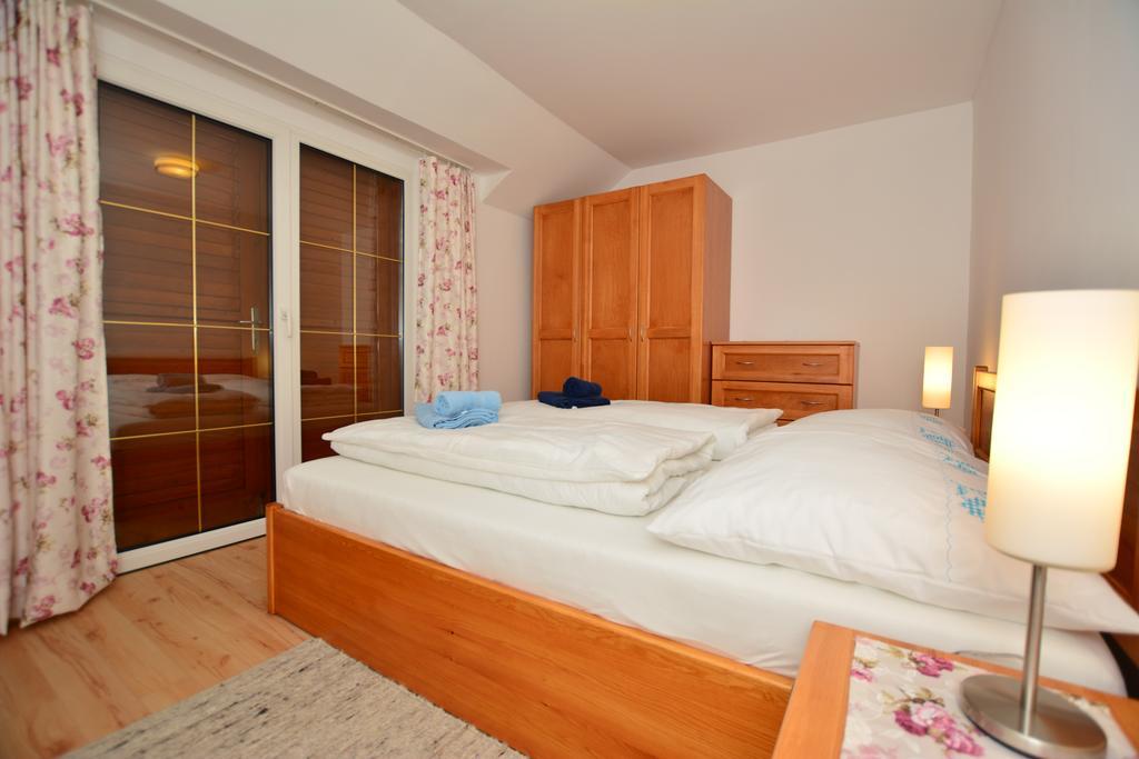 Virágoskert Apartman Hévíz Habitación foto