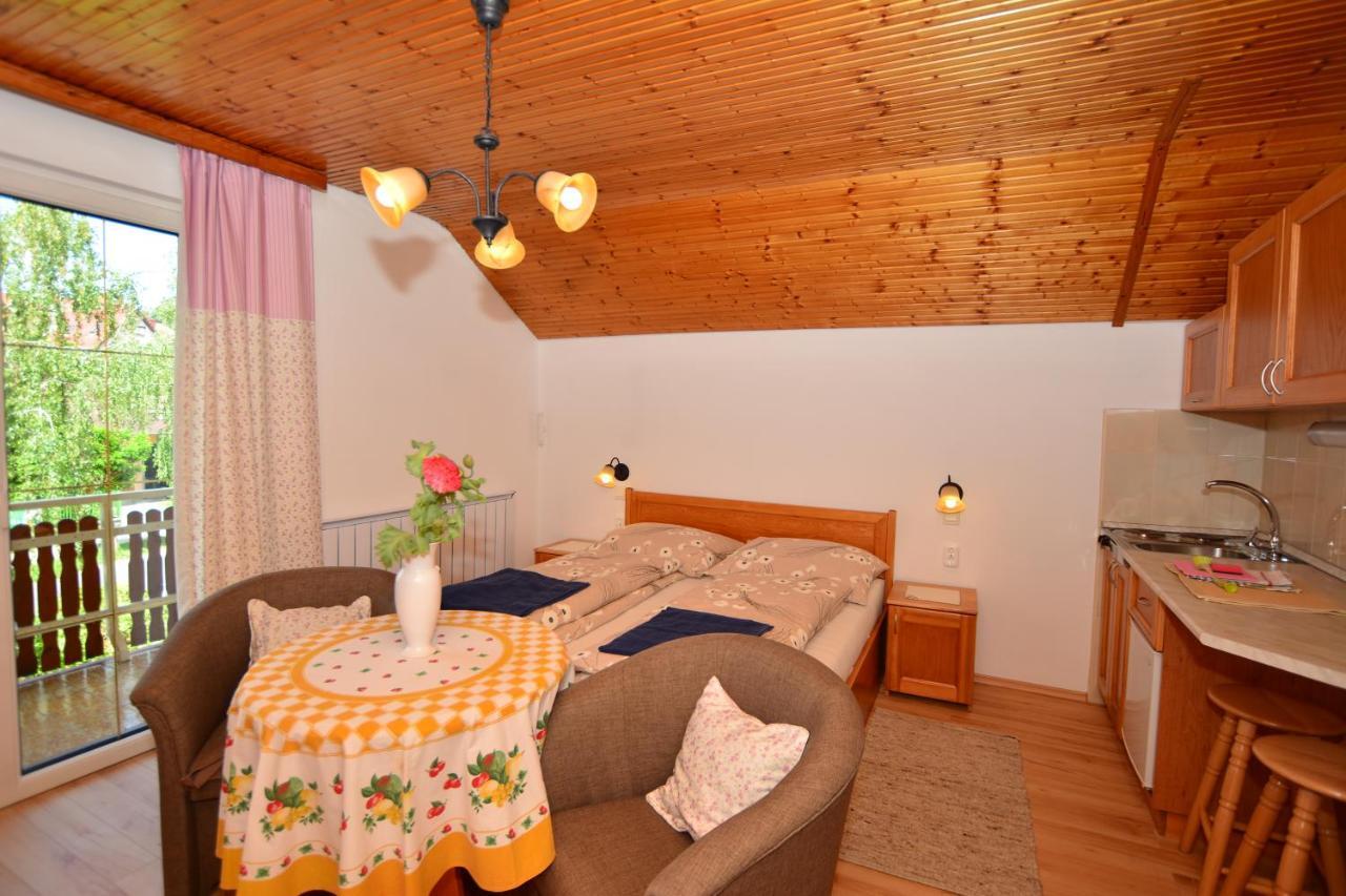 Virágoskert Apartman Hévíz Exterior foto