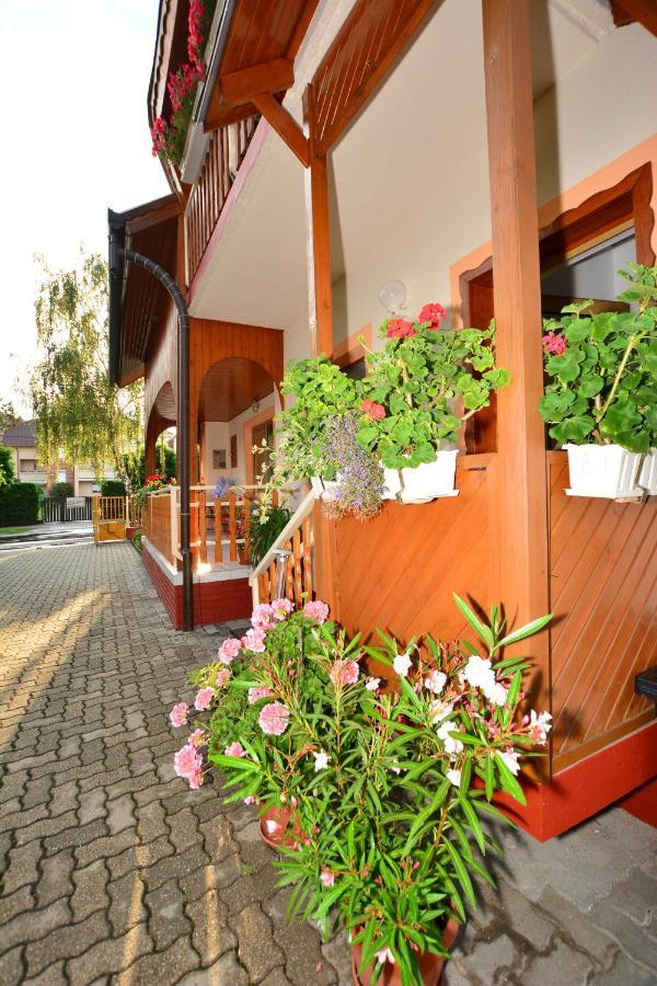 Virágoskert Apartman Hévíz Exterior foto