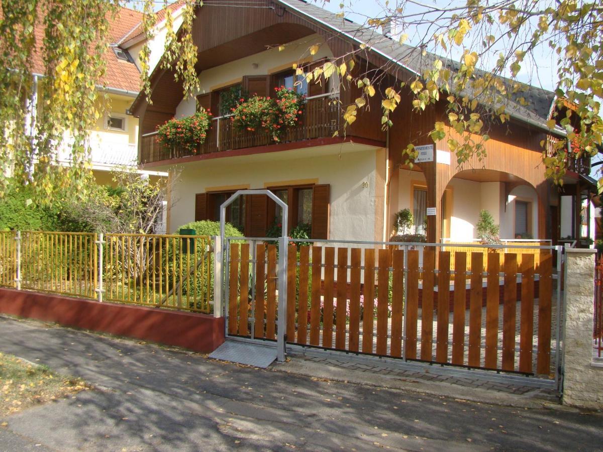 Virágoskert Apartman Hévíz Exterior foto